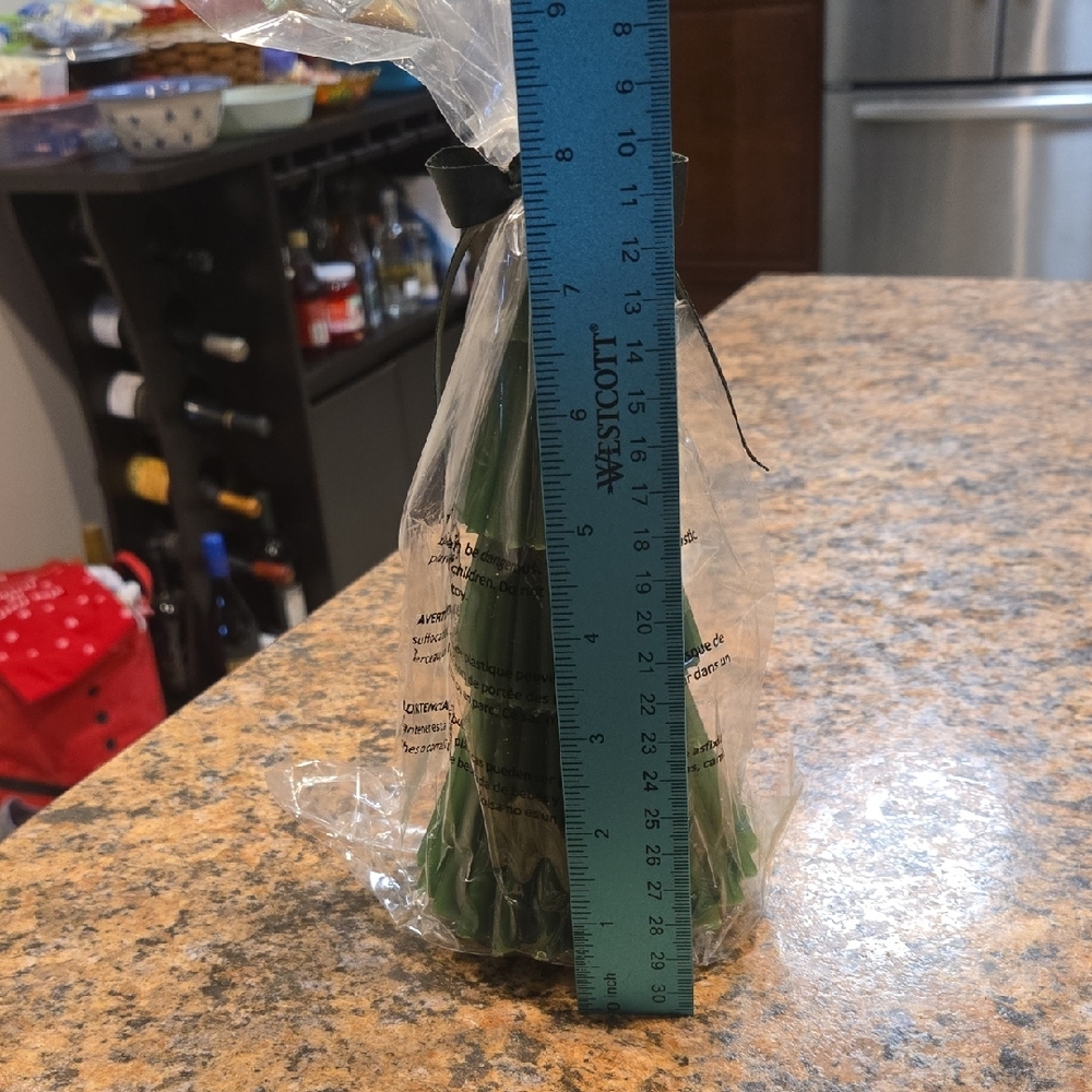 Hallmark Green Tree Candle with Ribbon - Picture 4 of 5